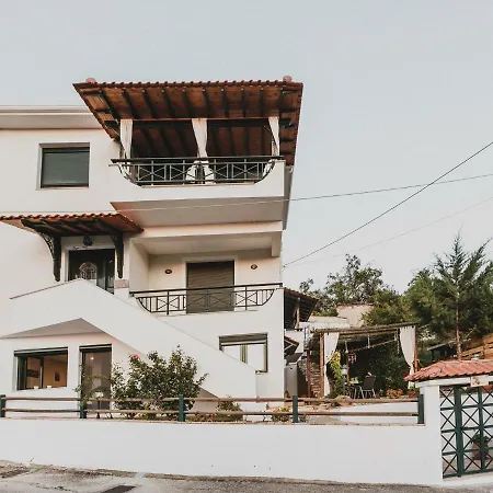 Lenti Street House Kallirakhi