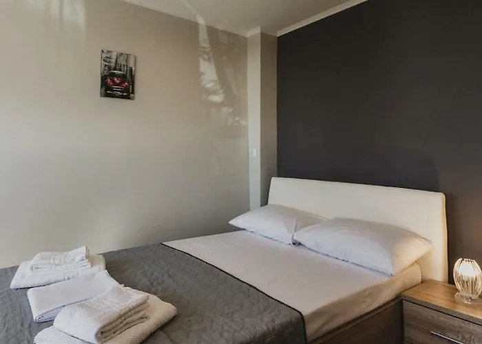 Lenti Street House Appartement *