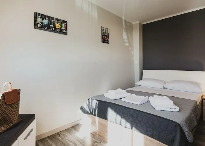 Appartement Lenti Street House *
